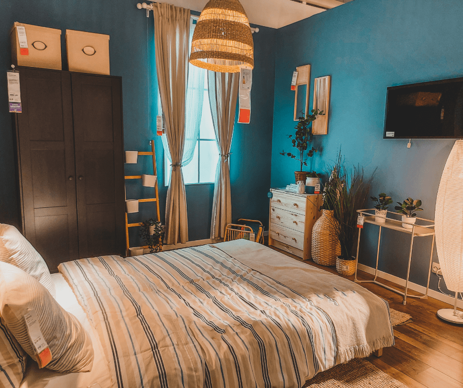 blue calming & relaxing bedroom colors